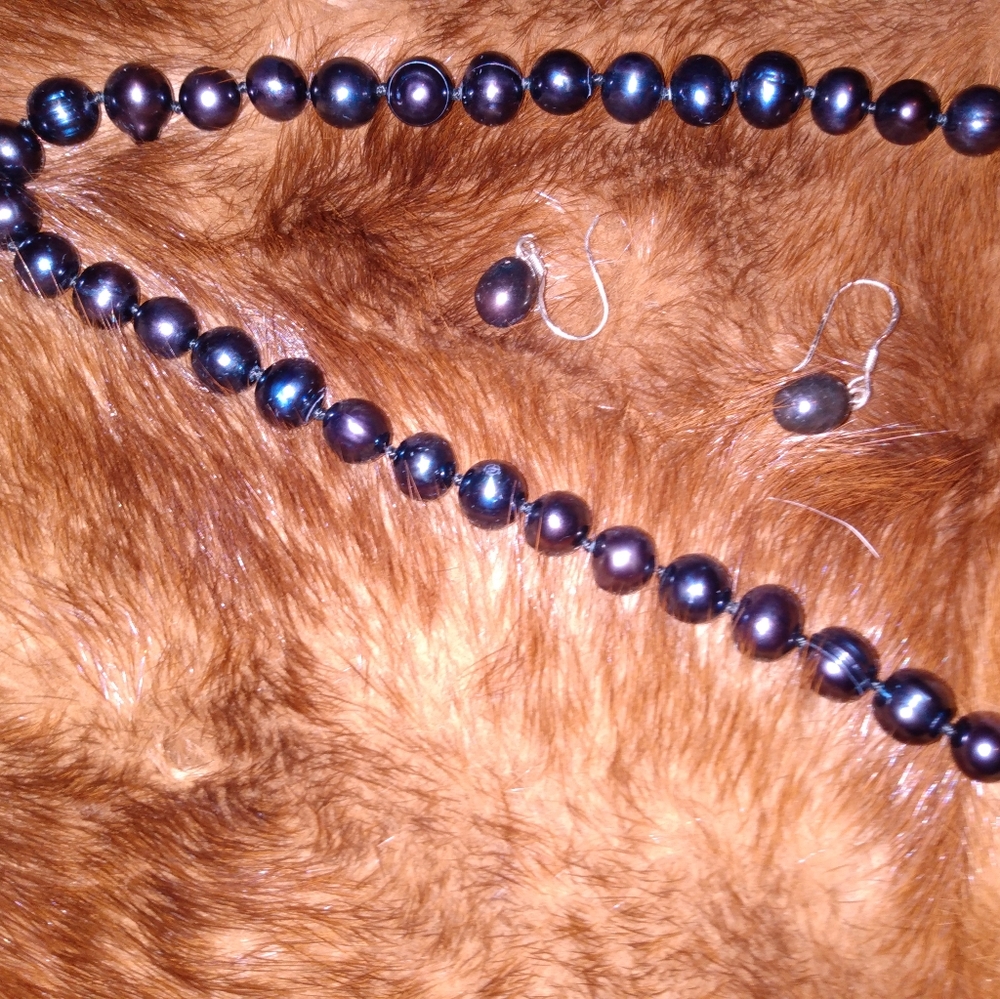 Elegant Black Pearl Necklace and Earring Set,17" 5mm